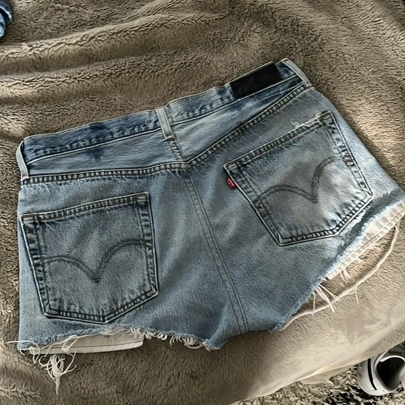 Levi’s 501 Redone - Picture 3 of 3